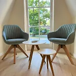 Svantovit - Exklusives Mit Sauna, Whirlpool-wanne Und Kamin * Putgarten