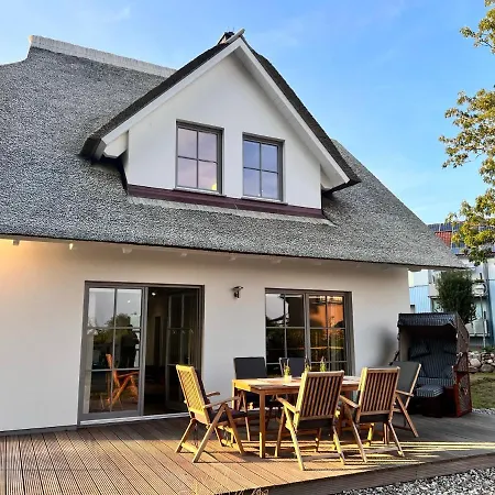 펜션 Svantovit - Exklusives Mit Sauna, Whirlpool-wanne Und Kamin *