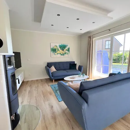 Svantovit - Exklusives Mit Sauna, Whirlpool-wanne Und Kamin Putgarten